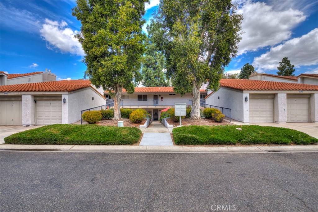 Upper left condo with single car garage - 3382 Punta Alta N, Laguna Woods CA 92637 - photo 1