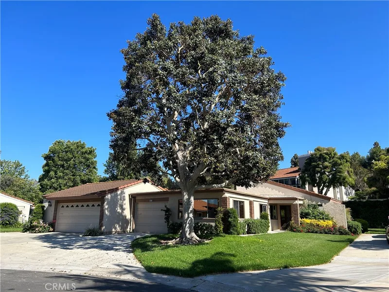 3392 Punta Alta B, Laguna Woods, CA 92637