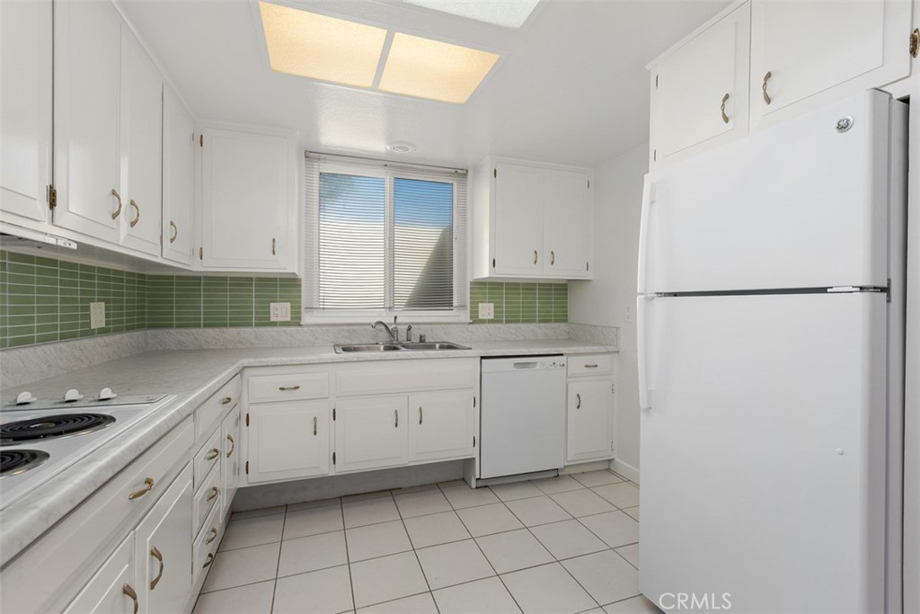341 Avenida Sevilla D, Laguna Woods CA 92637 - photo 13