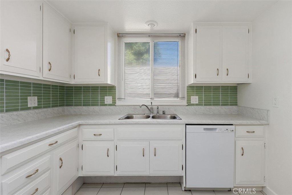 341 Avenida Sevilla D, Laguna Woods CA 92637 - photo 14