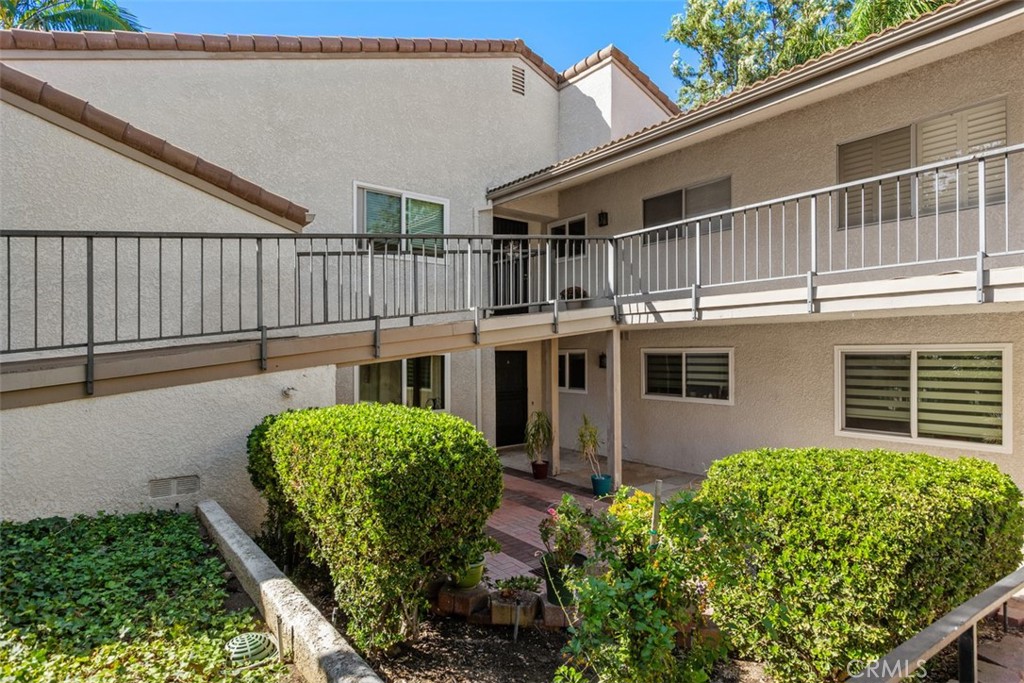 3438 Bahia Blanca W, Laguna Woods CA 92637 - photo 4