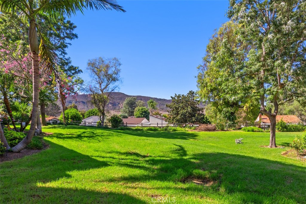 3438 Bahia Blanca W, Laguna Woods CA 92637 - photo 36