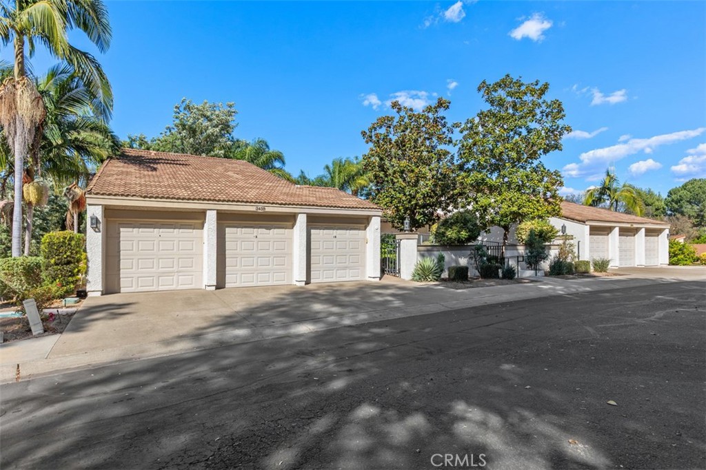 3438 Bahia Blanca W, Laguna Woods CA 92637 - photo 41