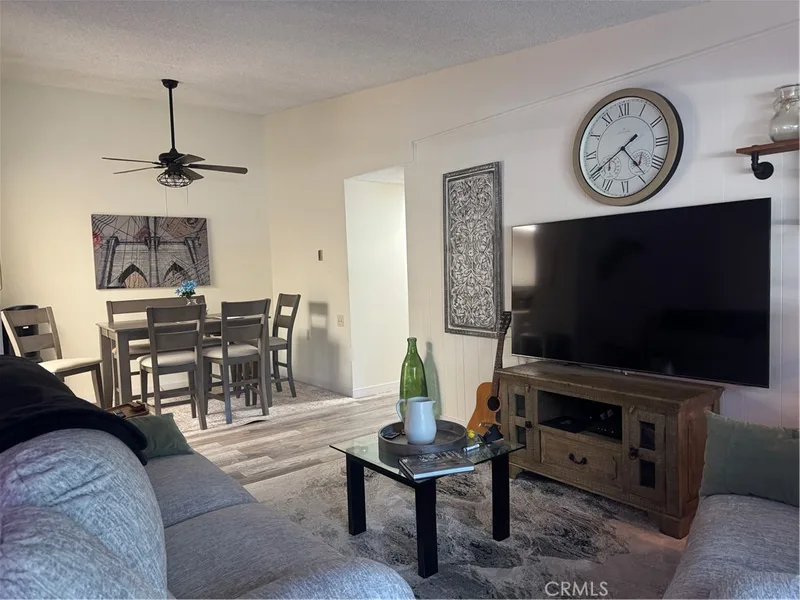 35 Calle Aragon O, Laguna Woods, CA 92637