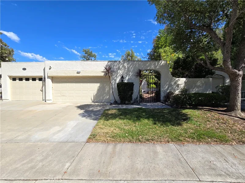 3514 Bahia Blanca W B, Laguna Woods