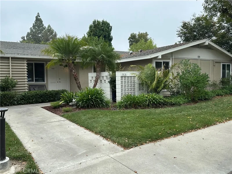 370 Avenida Castilla B, Laguna Woods
