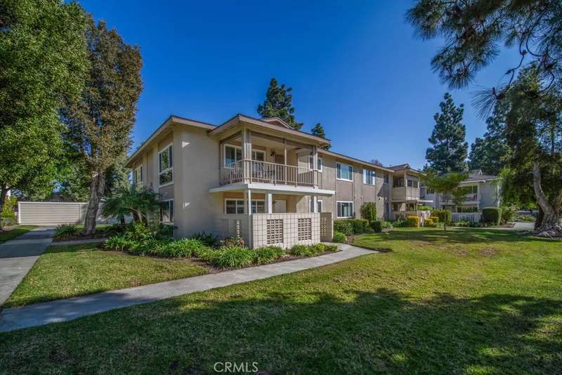 378 Avenida Castilla O, Laguna Woods, CA 92637