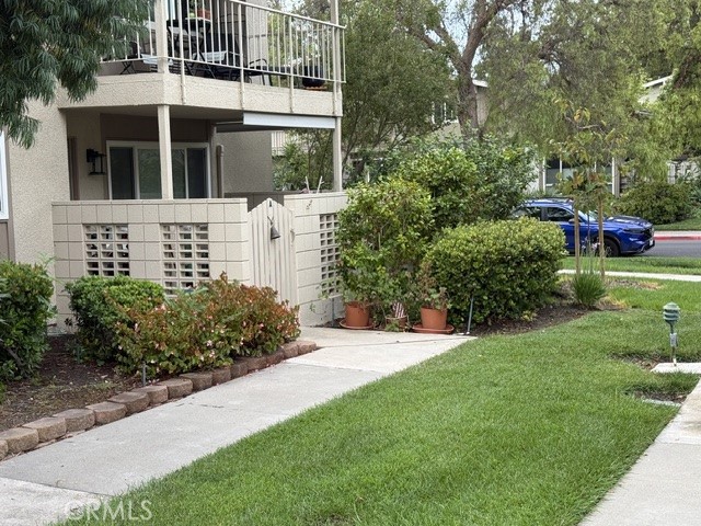 Front of Home. No stairs. - 392 Avenida Castilla A, Laguna Woods CA 92637 - photo 1