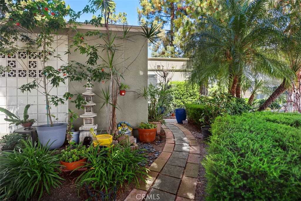 4 Via Castilla D, Laguna Woods CA 92637 - photo 1