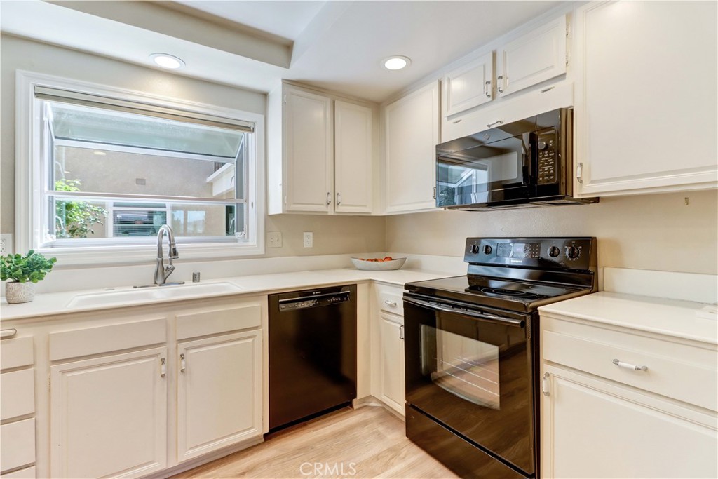 4010 Calle Sonora Oeste 1C, Laguna Woods CA 92637 - photo 21
