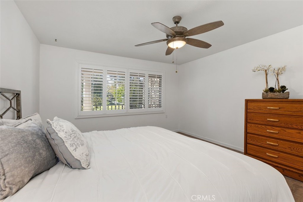 Primary Suite Features ceiling fan. - 4013 Calle Sonora Oeste Unit 2E, Laguna Woods CA 92637 - photo 27