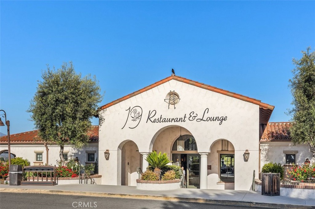 Resort style restaurant on the private golf course. - 4013 Calle Sonora Oeste Unit 2E, Laguna Woods CA 92637 - photo 54