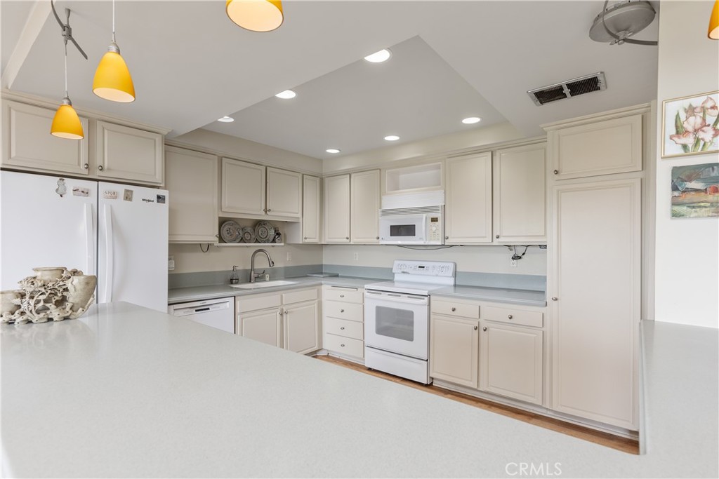 4014 Calle Sonora Oeste 2A, Laguna Woods CA 92637 - photo 19