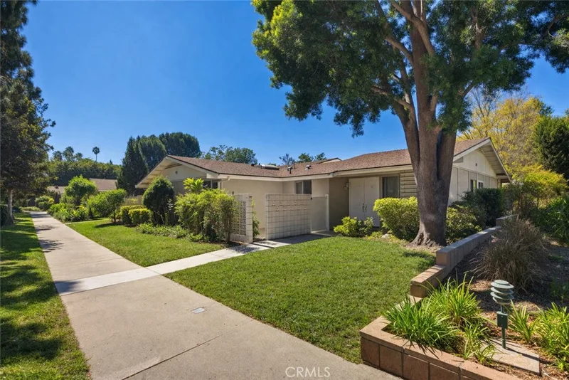 449 Avenida Sevilla A, Laguna Woods, CA 92637