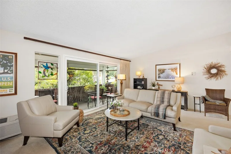 46 Calle Aragon R, Laguna Woods