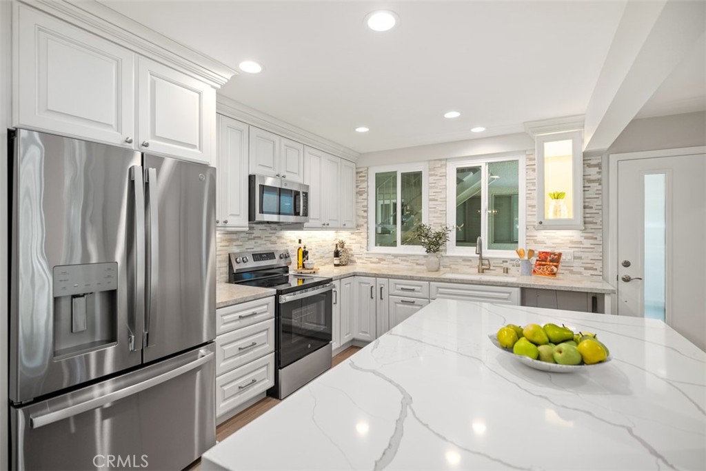 Welcome to the gourmet kitchen - 476 Calle Cadiz A, Laguna Woods CA 92637 - photo 1