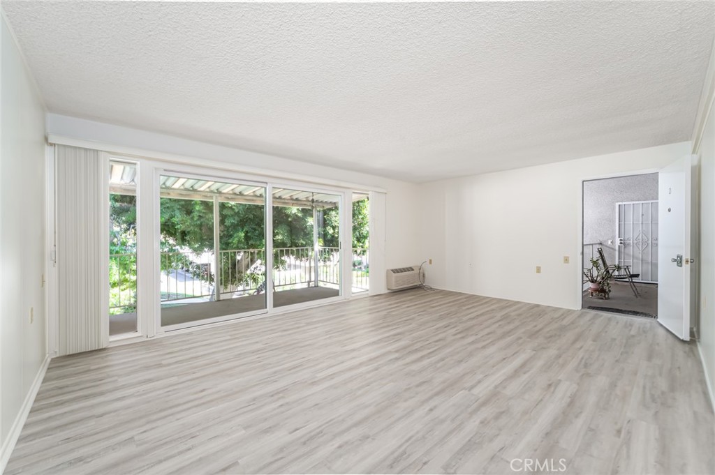 Luxury vinyl flooring - 476 Calle Cadiz O, Laguna Woods CA 92637 - photo 6