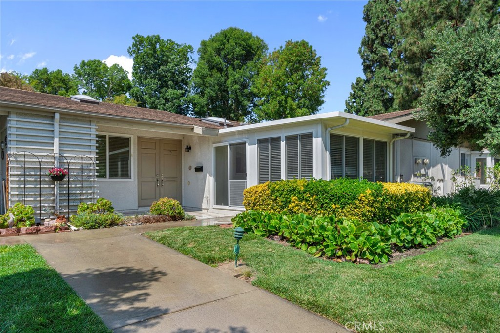 479 Calle Cadiz B, Laguna Woods CA 92637 - photo 1