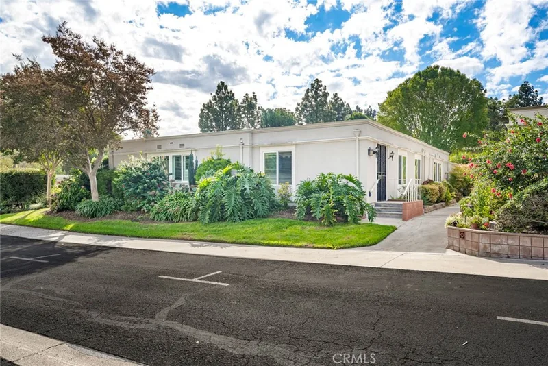 495 Calle Cadiz A, Laguna Woods, CA 92637