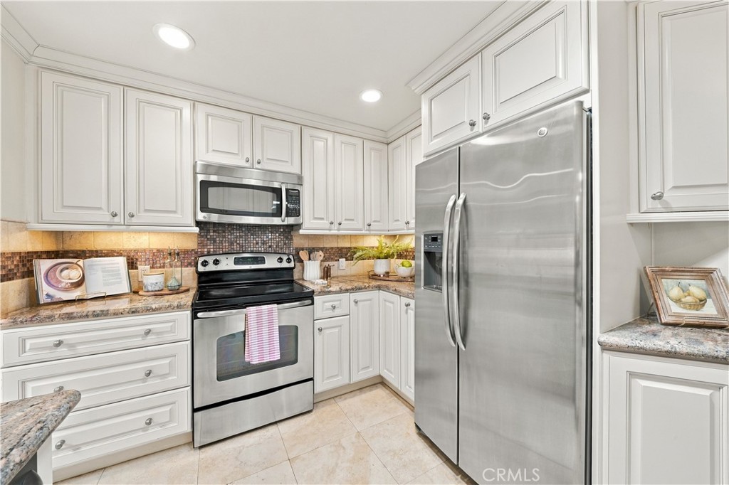 498 Avenida Sevilla C, Laguna Woods CA 92637 - photo 10