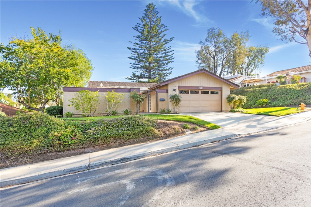 5058 Avenida Del Sol, Laguna Woods CA 92637 - photo 1
