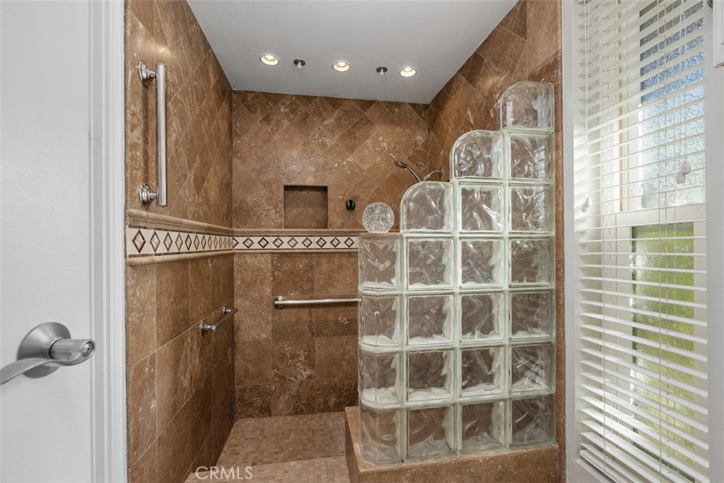 5074 Tero, Laguna Woods CA 92637 - photo 29