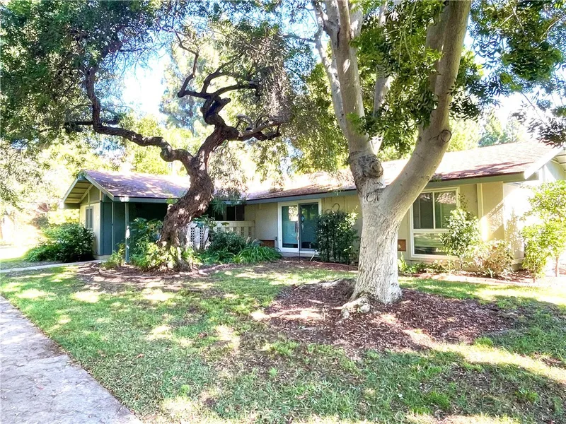 52 Calle Aragon B, Laguna Woods