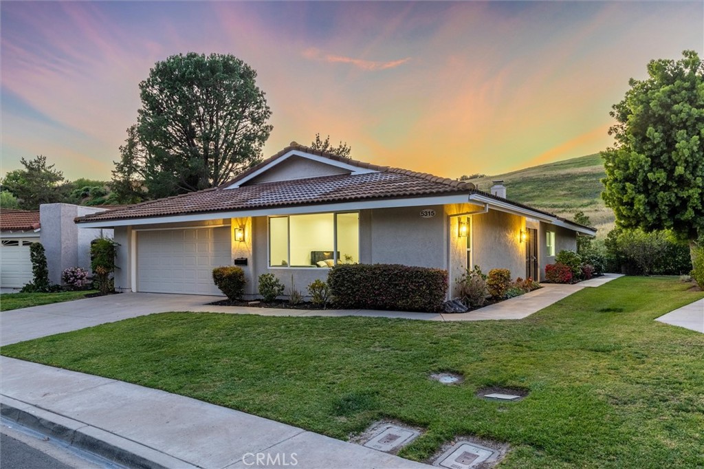 5315 Cantante, Laguna Woods CA 92637 - photo 1