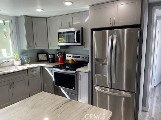 Chef's Kitchen with Upgraded Appliances - 532 Via Estrada G, Laguna Woods CA 92637 - photo 8