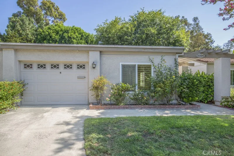 5334 Bahia Blanca W B, Laguna Woods, CA 92637