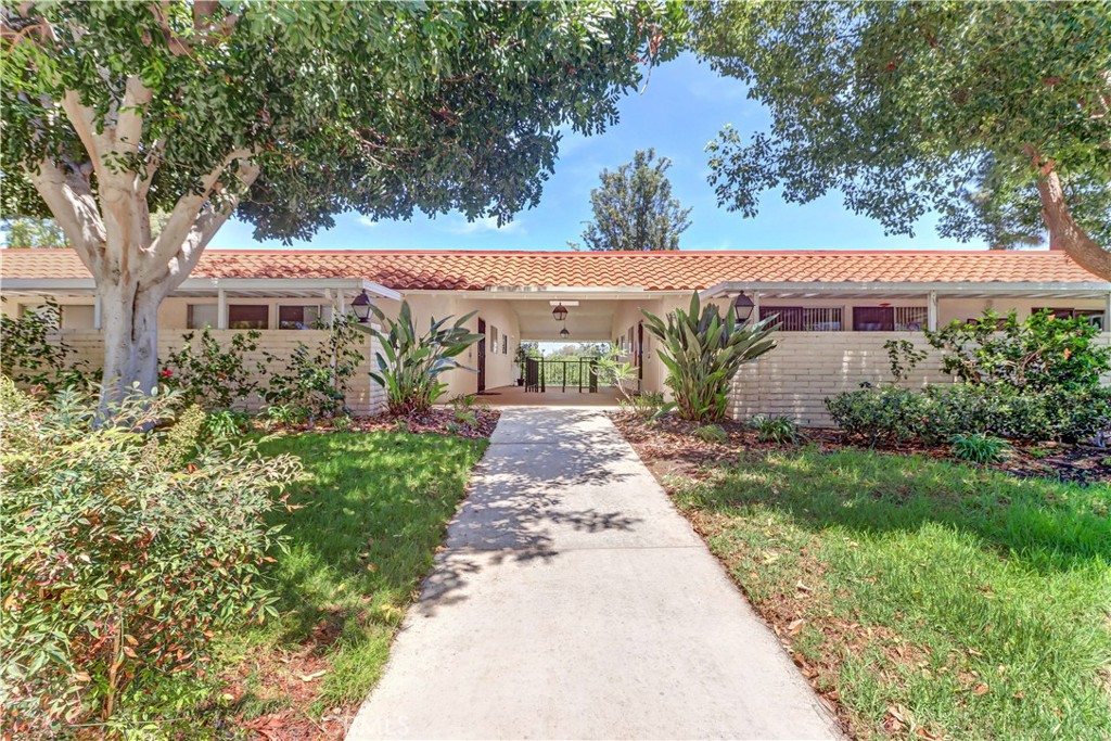 5350 Algarrobo N, Laguna Woods CA 92637 - photo 1