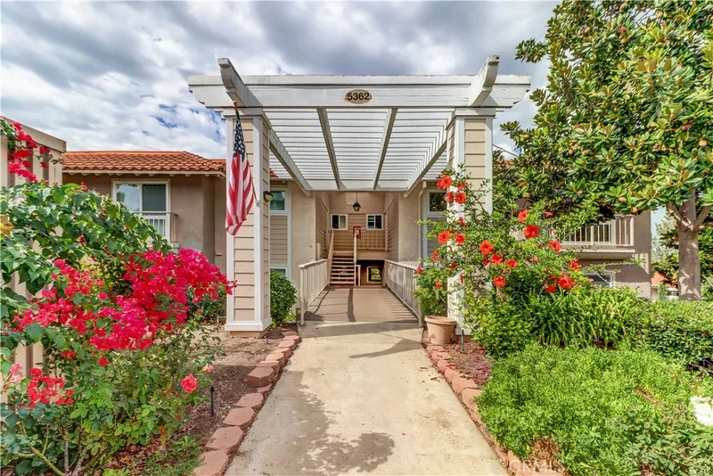 5362 ALGORROBO D, Laguna Woods, CA 92637