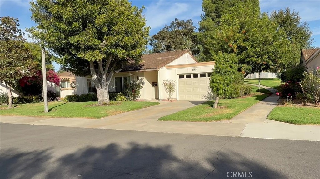 5365 Algarrobo D, Laguna Woods CA 92637 - photo 1
