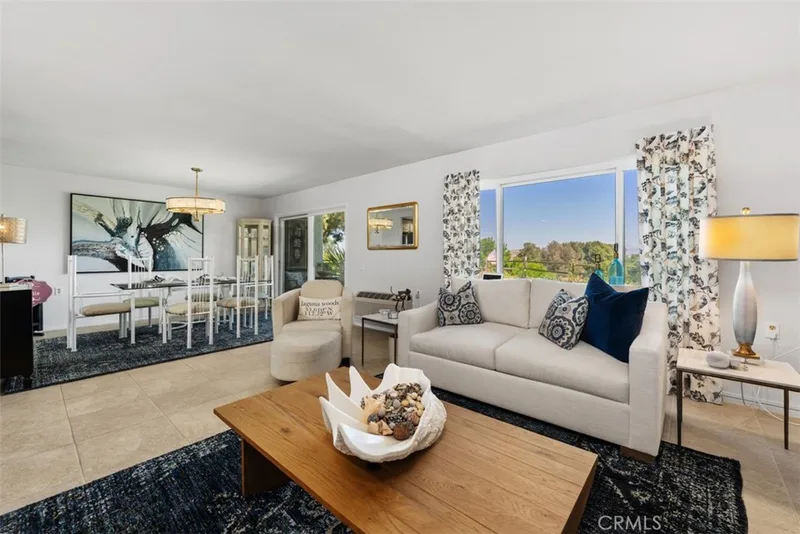 5369 Algarrobo 1C, Laguna Woods