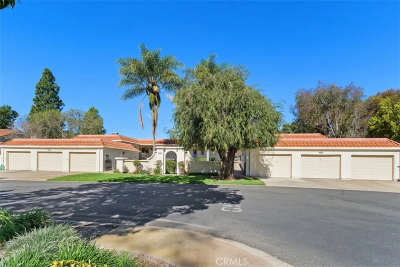 5472 Paseo Del Lago E B, Laguna Woods, CA 92637