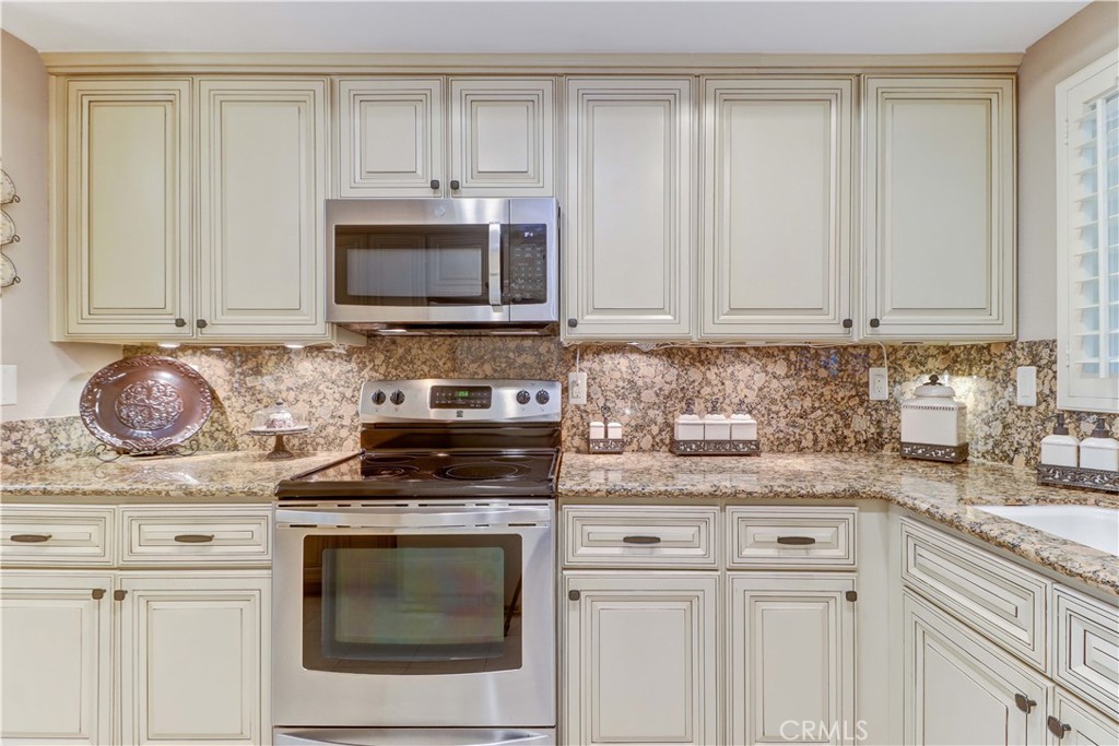 5506 Paseo Del Lago A, Laguna Woods CA 92637 - photo 3