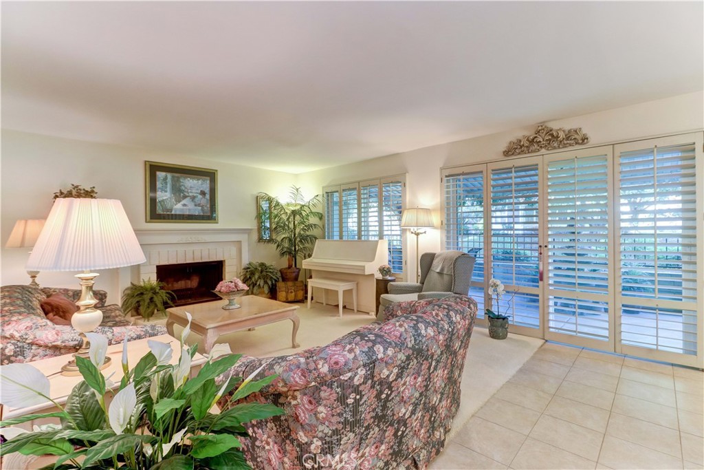 5506 Paseo Del Lago A, Laguna Woods CA 92637 - photo 8