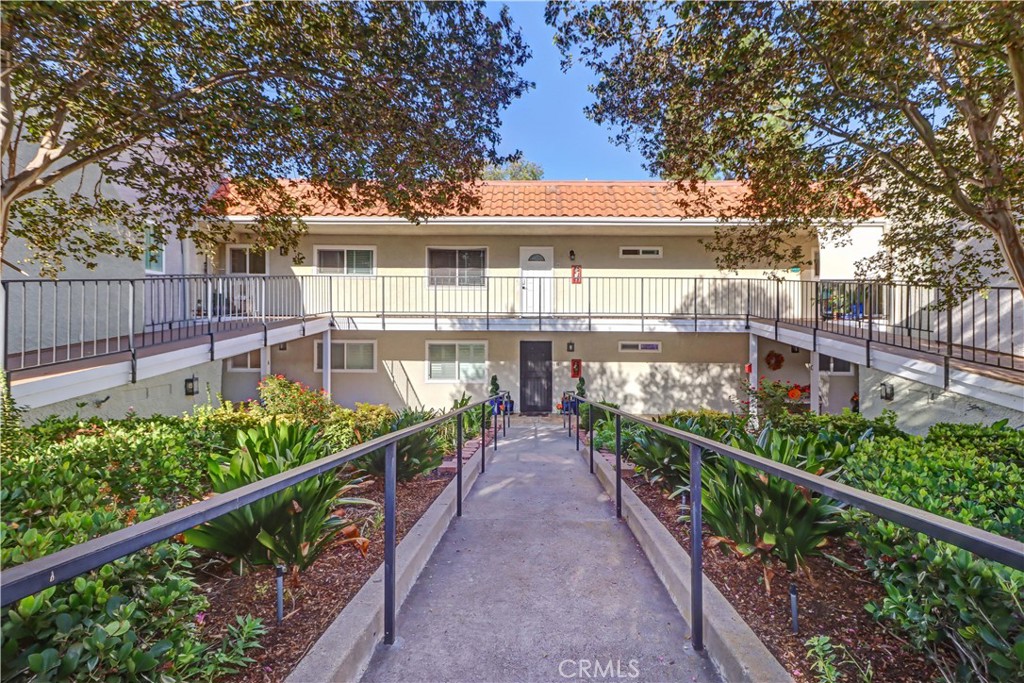 5506 Paseo Del Lago A, Laguna Woods CA 92637 - photo 38