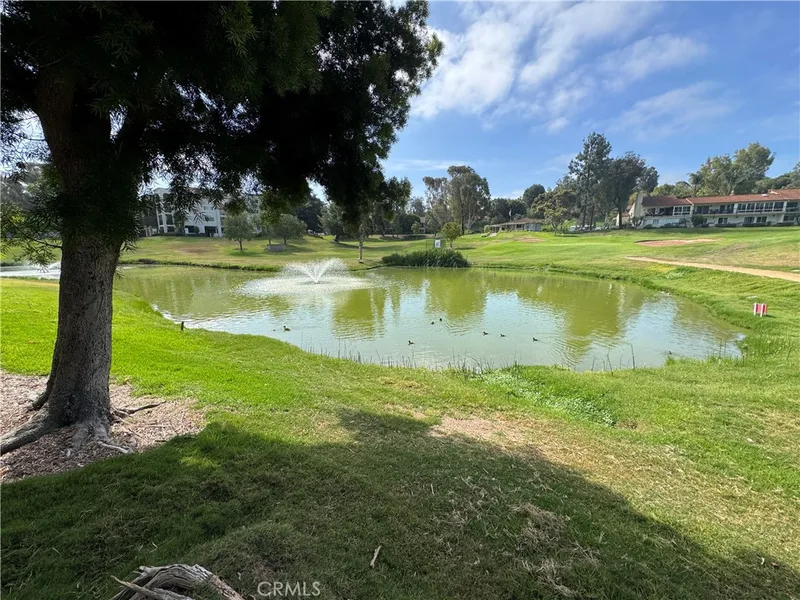 5510 Paseo Del Lago W 2B, Laguna Woods, CA 92637