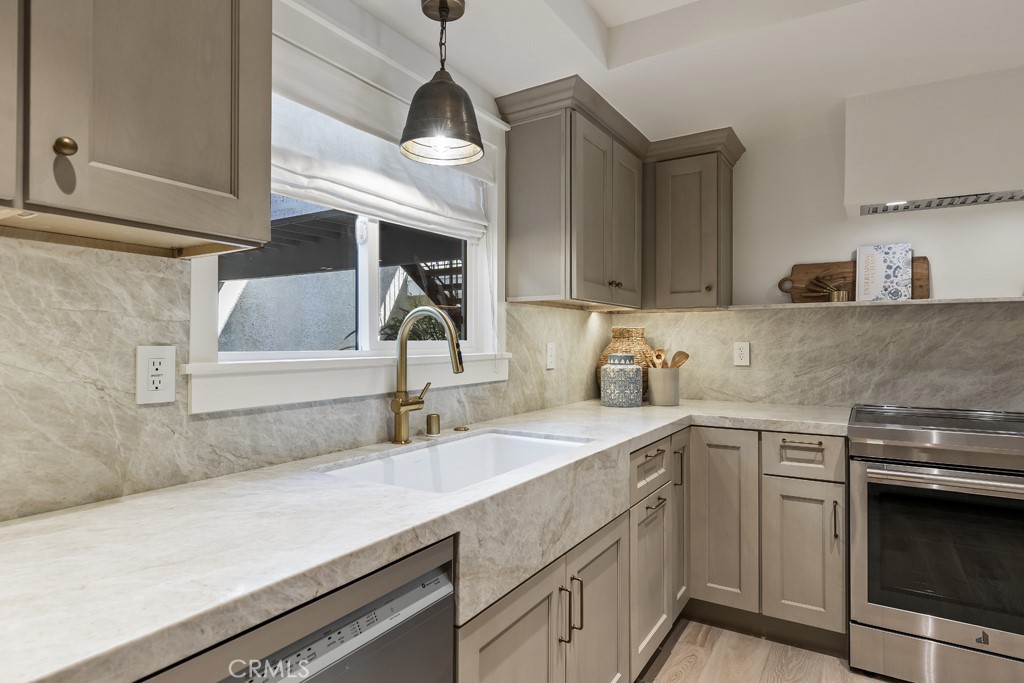 5517 Paseo Del Lago E 1E, Laguna Woods CA 92637 - photo 22