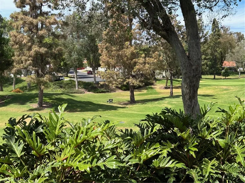 5518 Paseo Del Lago E 1-E, Laguna Woods, CA 92637