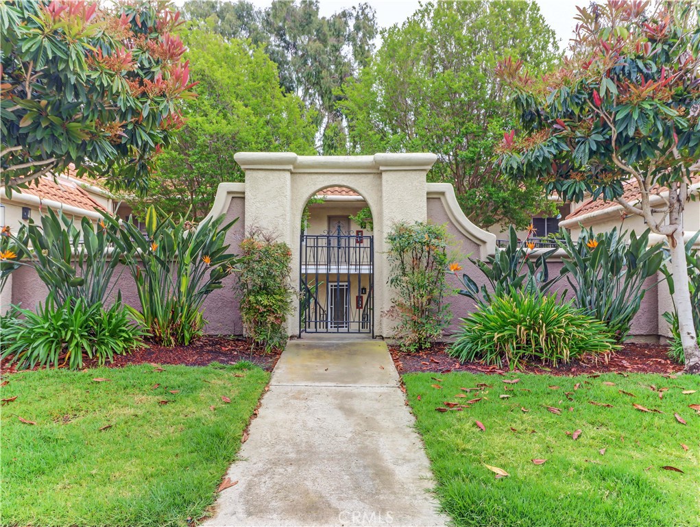 5529 Via La Mesa C, Laguna Woods CA 92637 - photo 1