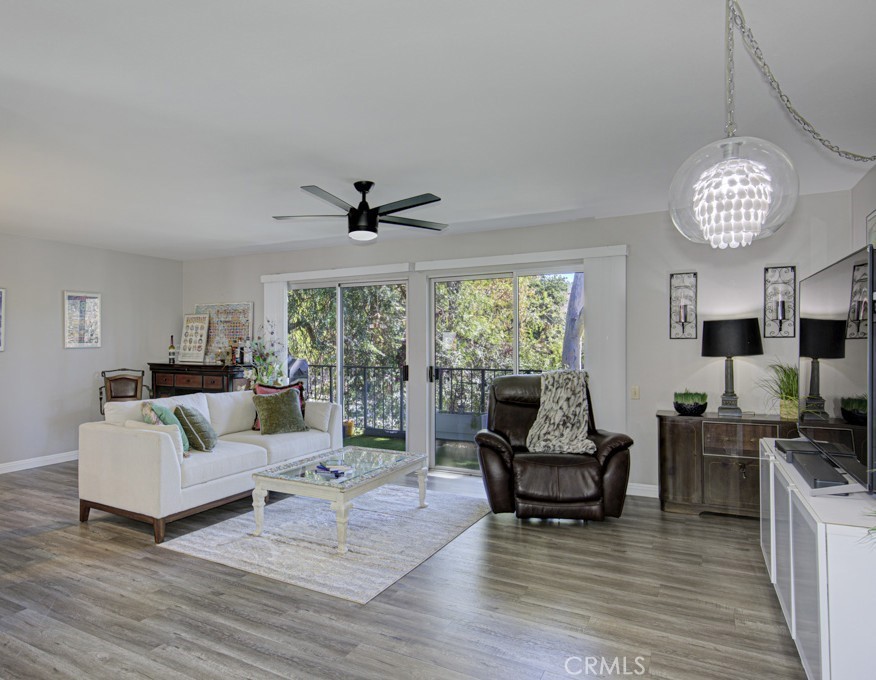 Large living room - 5531 Via La Mesa O, Laguna Woods CA 92637 - photo 3