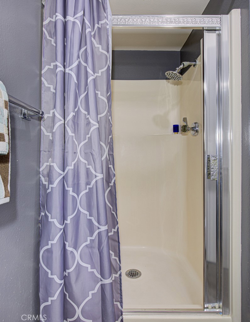 Guest shower - 5531 Via La Mesa O, Laguna Woods CA 92637 - photo 15
