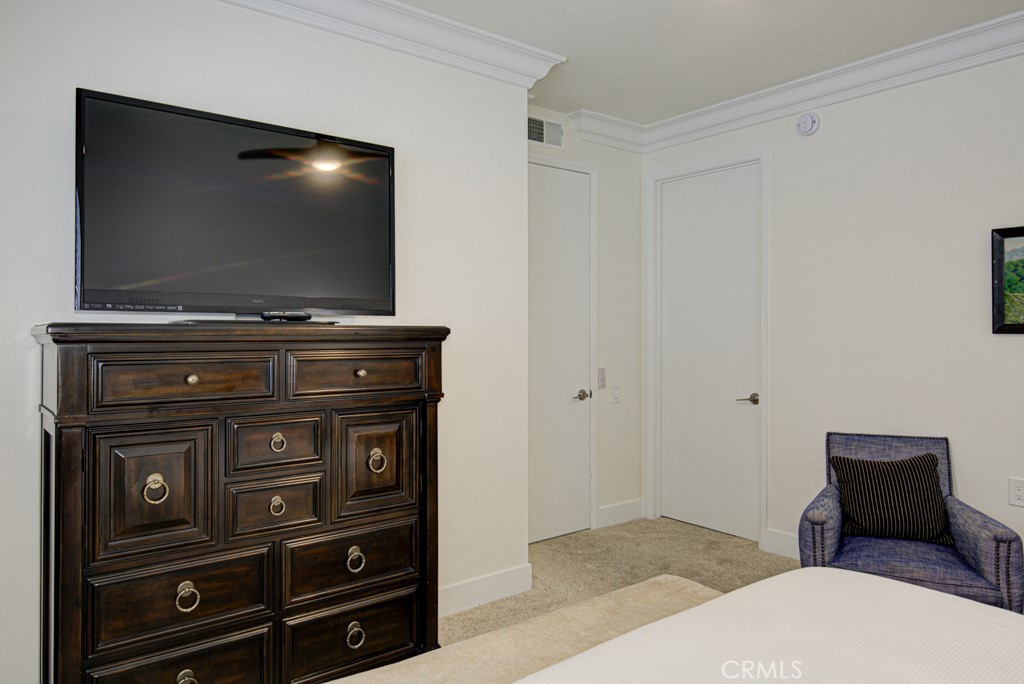 Another view of guest bedroom #2. - 5553 Rayo Del Sol B, Laguna Woods CA 92637 - photo 37