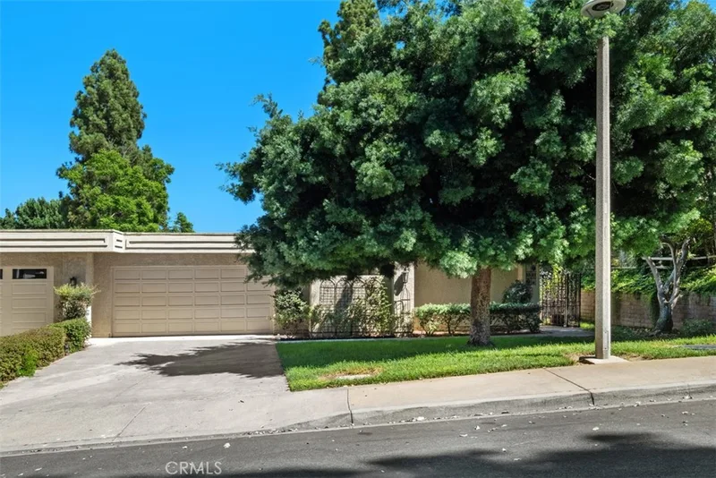 5581 Via Dicha B, Laguna Woods