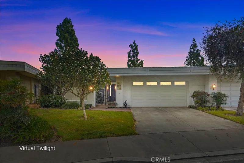 5585 Via Dicha #A, Laguna Woods