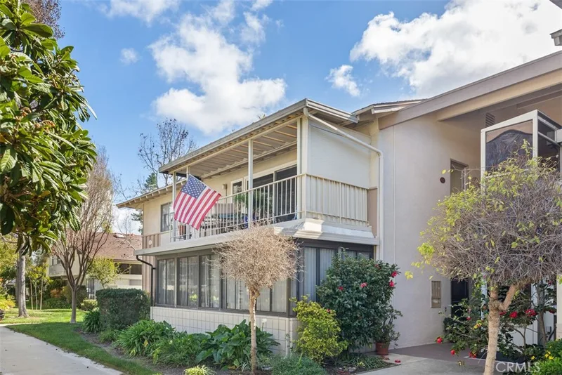 57 Calle Cadiz T, Laguna Woods, CA 95637