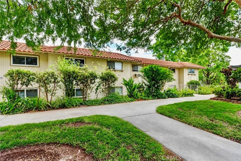 582 Avenida Majorca Q, Laguna Woods
