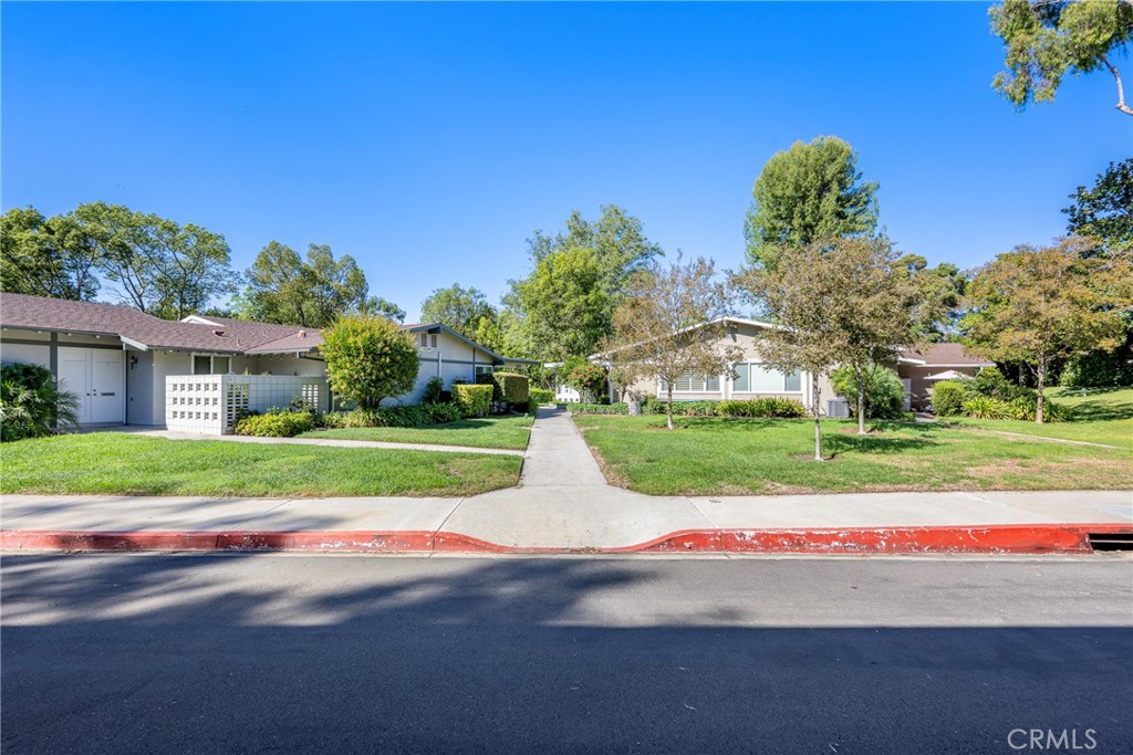 608 A Avenida Sevilla, Laguna Woods CA 92637 - photo 35